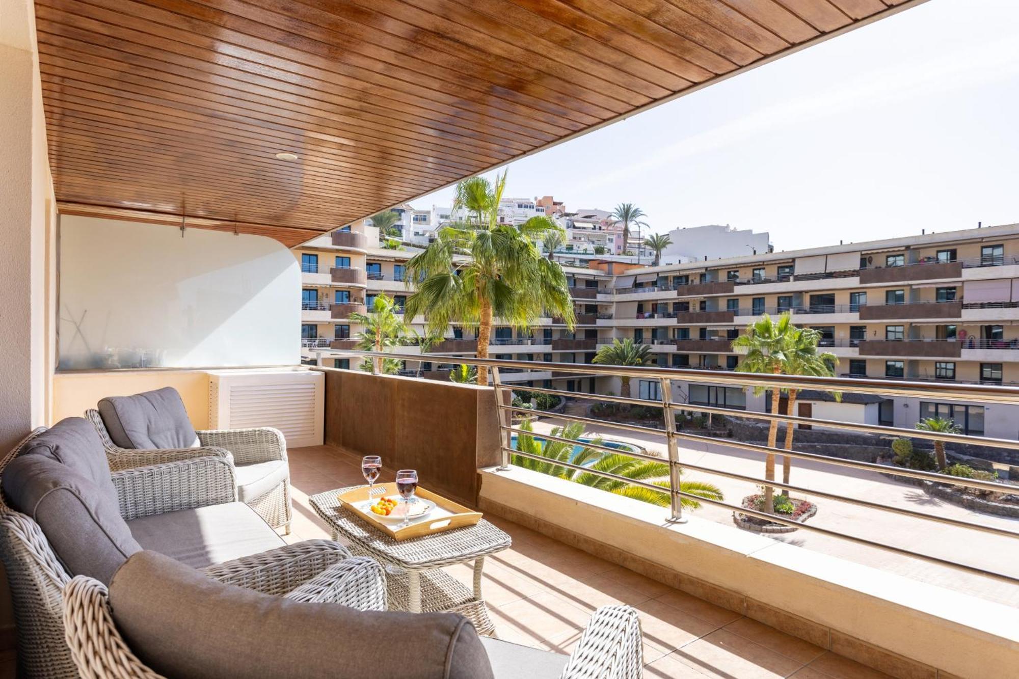 Balcon Los Gigantes Beautiful Puerto de Santiago  Exterior photo
